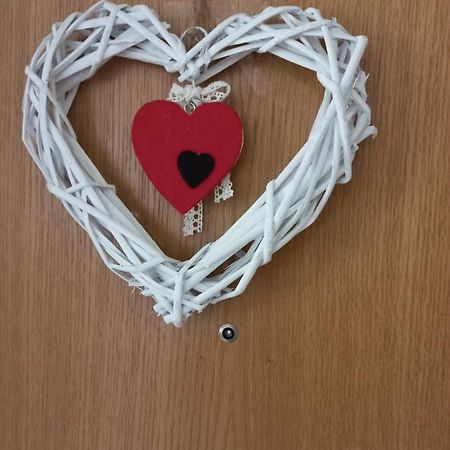 Appartamento Weiss-Rot-Schwarz Bad Griesbach im Rottal Esterno foto